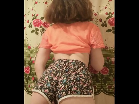 ❤️ Seksi enom bayek stripping mati dheweke kathok cendhak ing kamera ❤️❌ Video porno ing jv.hentaiteca.ru